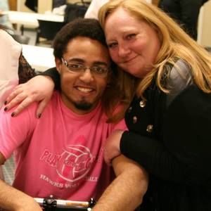 Meet your Posher, Ellis